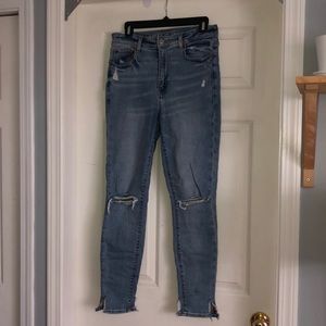 American Eagle Light-wash Ripped Jeans